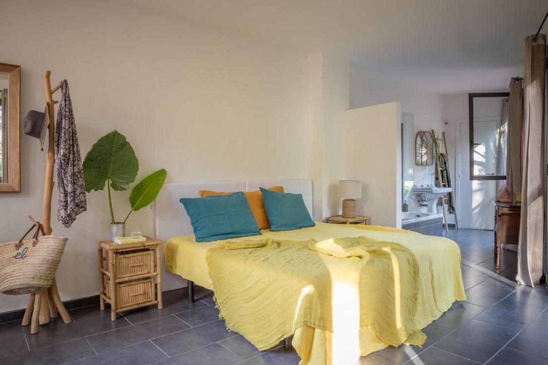 El Botanico De Sagra Hotell Eksteriør bilde